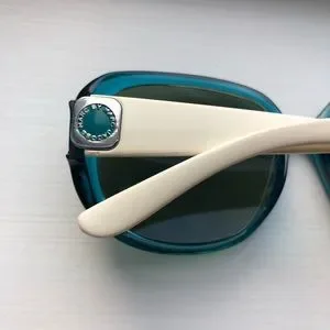 Marc Jacobs | Accessories | Vintage Marc Jacobs Blue White  display picture 2